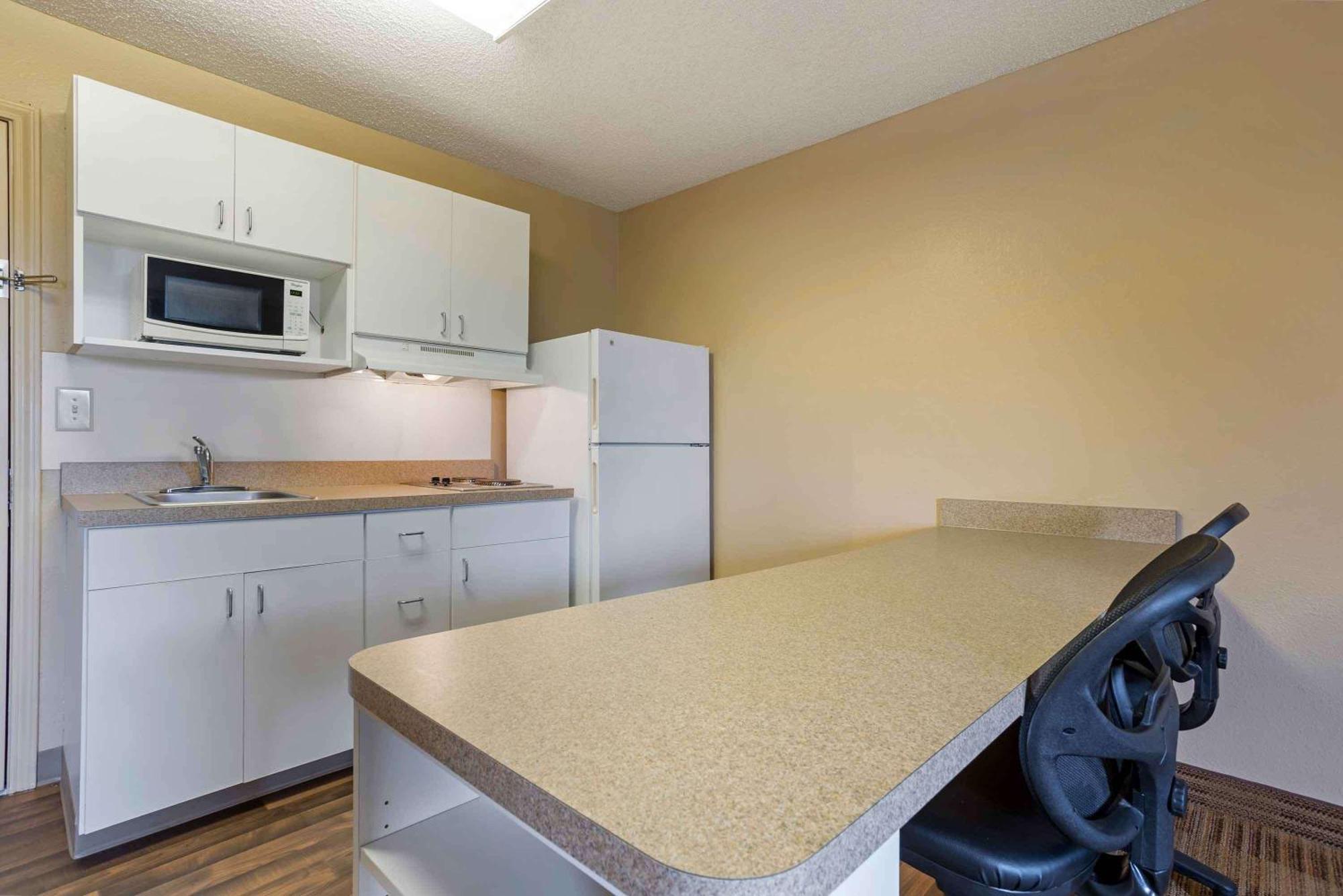 Extended Stay America Select Suites - Houston - Sugar Land Exteriör bild